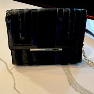 BIG BUDDHA CHAIN CLUTCH
